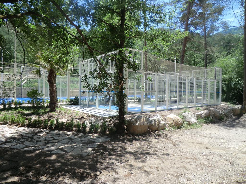 Camping L'Espelt La Pobla de Lillet Exterior foto