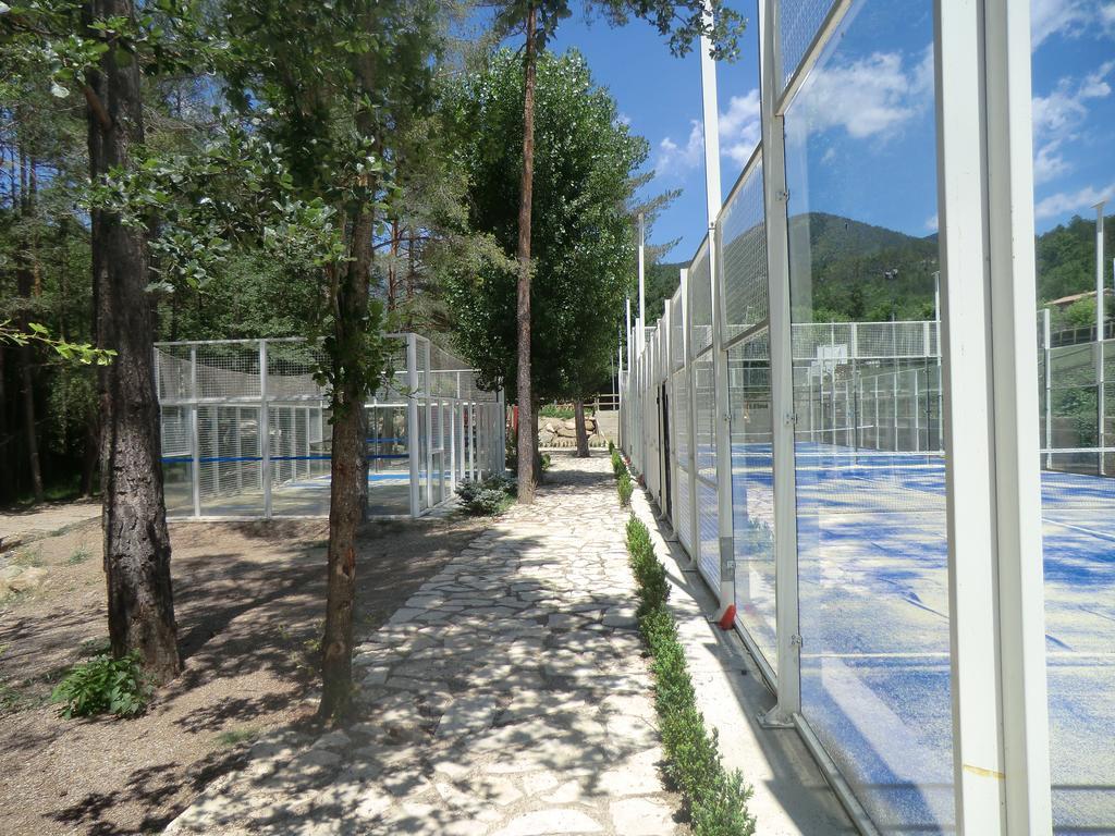 Camping L'Espelt La Pobla de Lillet Exterior foto